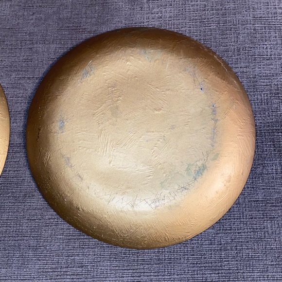 Pair of GUC No Chips Cracks Reverse Painted Flying Heart Round Glass Dish Plate - Picture 6 of 7